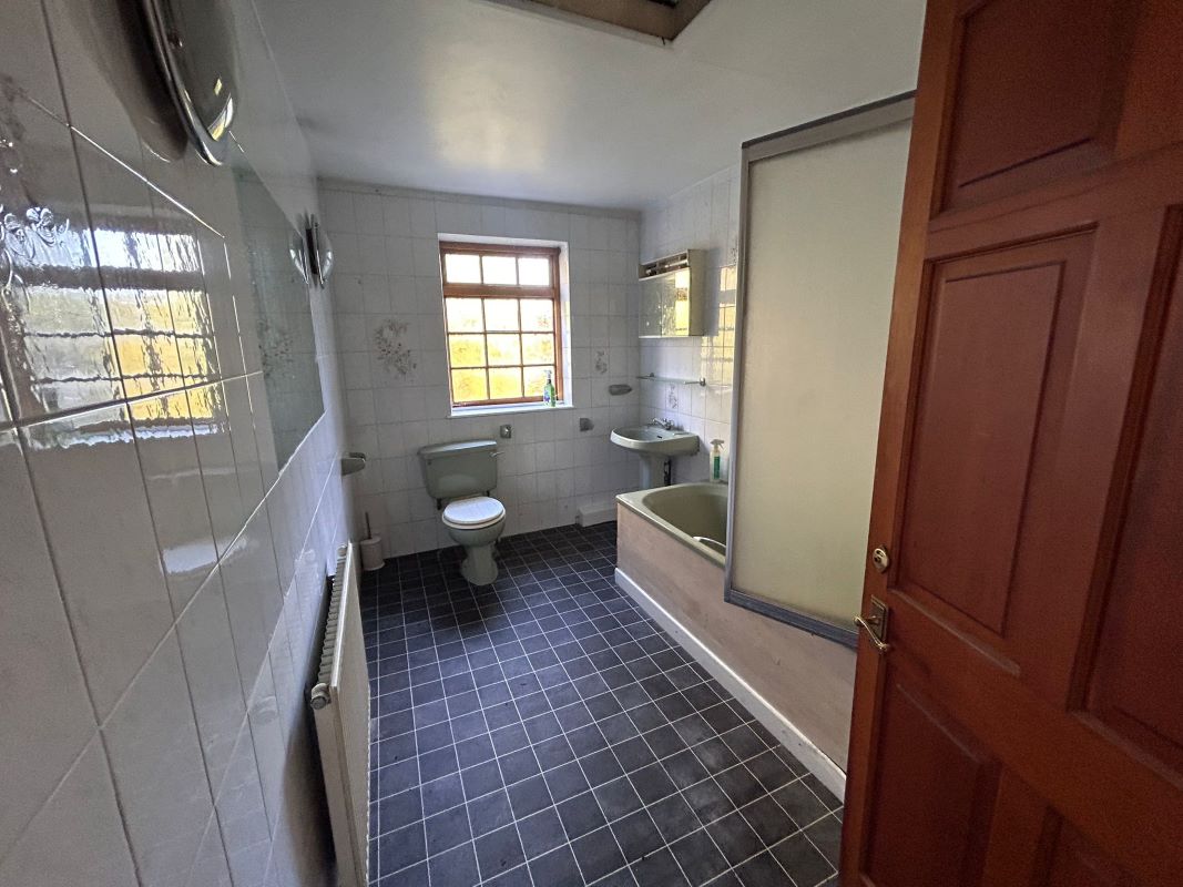 184 Spring Lane, Lambley, Nottingham, NG4 4PE