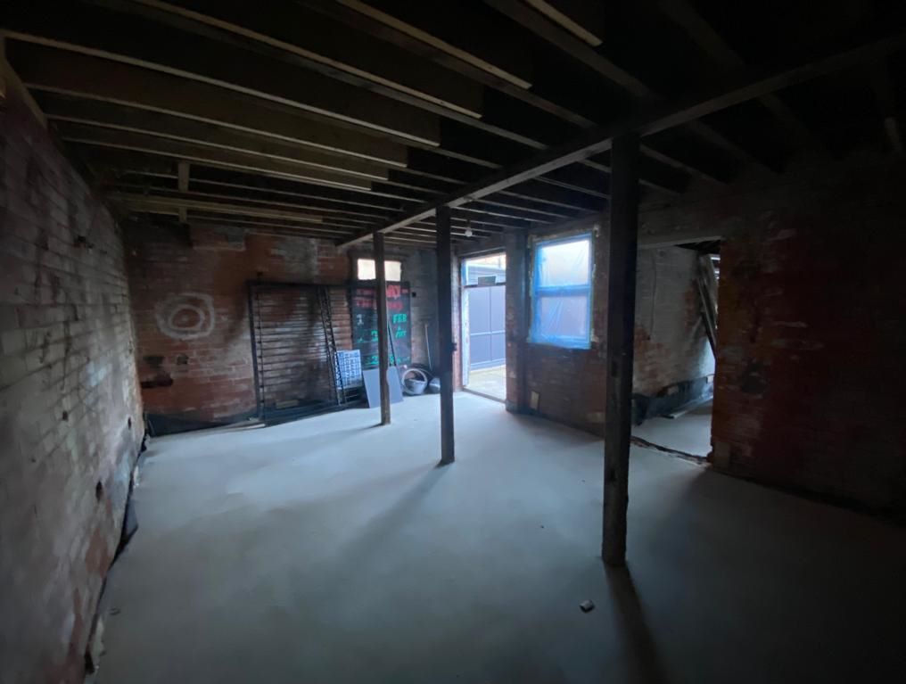 Storage Building to rear of The Yew Tree, 2 Nottingham Road, Hucknall, Nottinghamshire, NG15 7QL