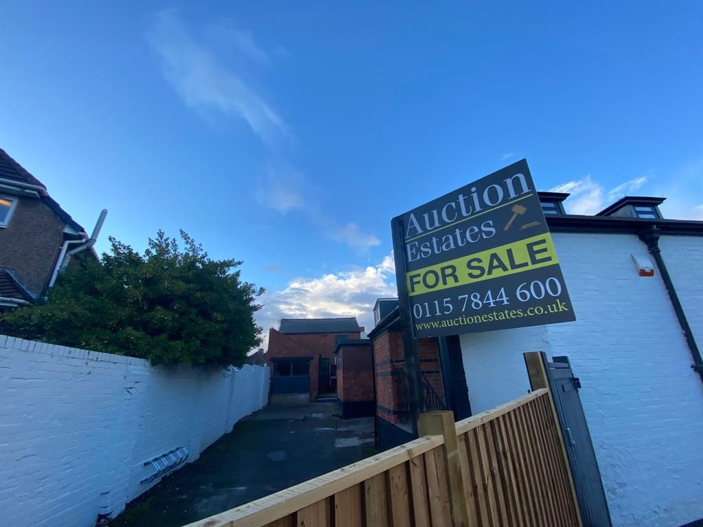 Storage Building to rear of The Yew Tree, 2 Nottingham Road, Hucknall, Nottinghamshire, NG15 7QL