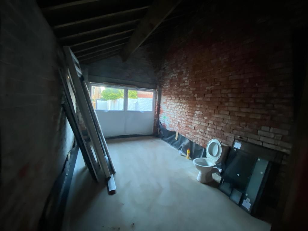 Storage Building to rear of The Yew Tree, 2 Nottingham Road, Hucknall, Nottinghamshire, NG15 7QL