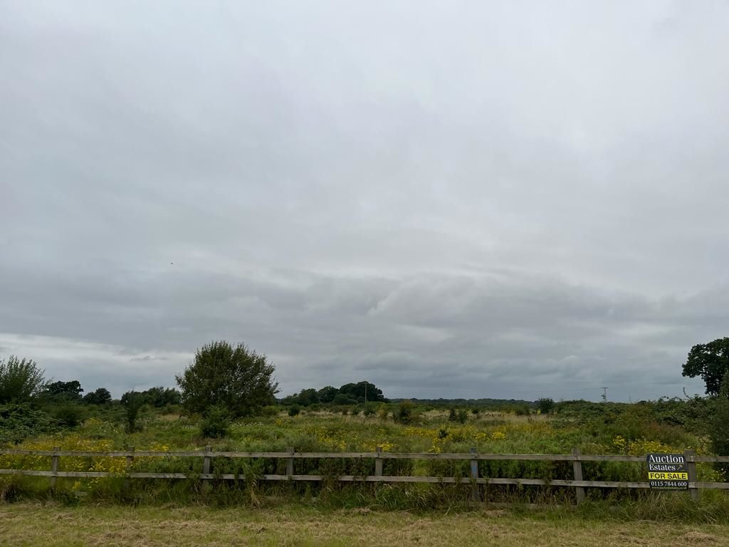18.79 Acres of Land off, Down Ampney Road, Down Ampney, Gloucestershire, GL7 5QZ