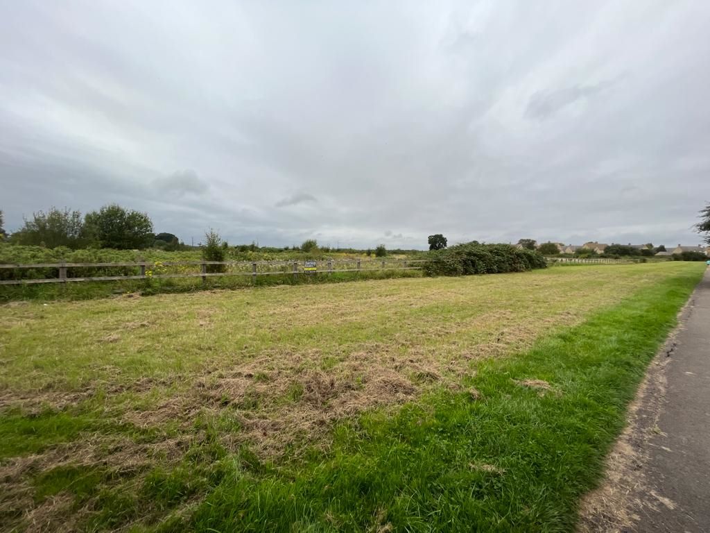 18.79 Acres of Land off, Down Ampney Road, Down Ampney, Gloucestershire, GL7 5QZ