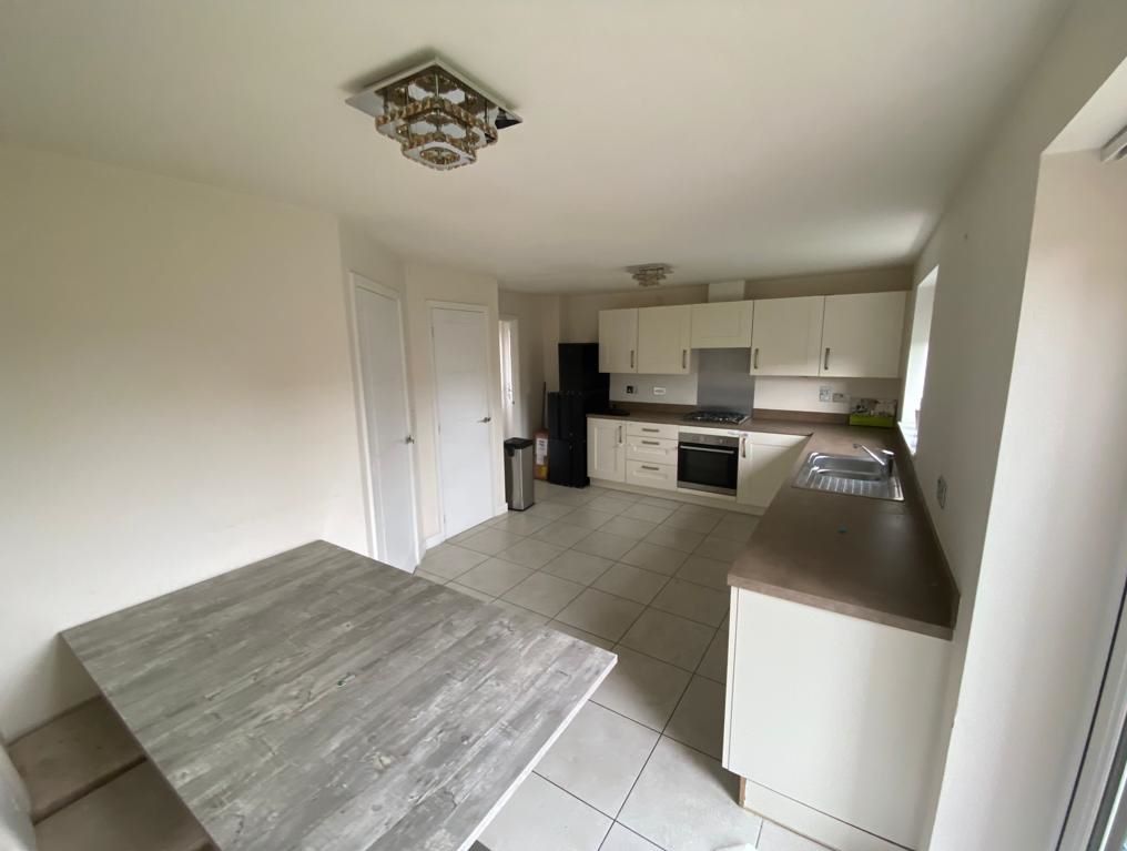 4 Vickers Close, Gedling, Nottingham, NG4 4LN