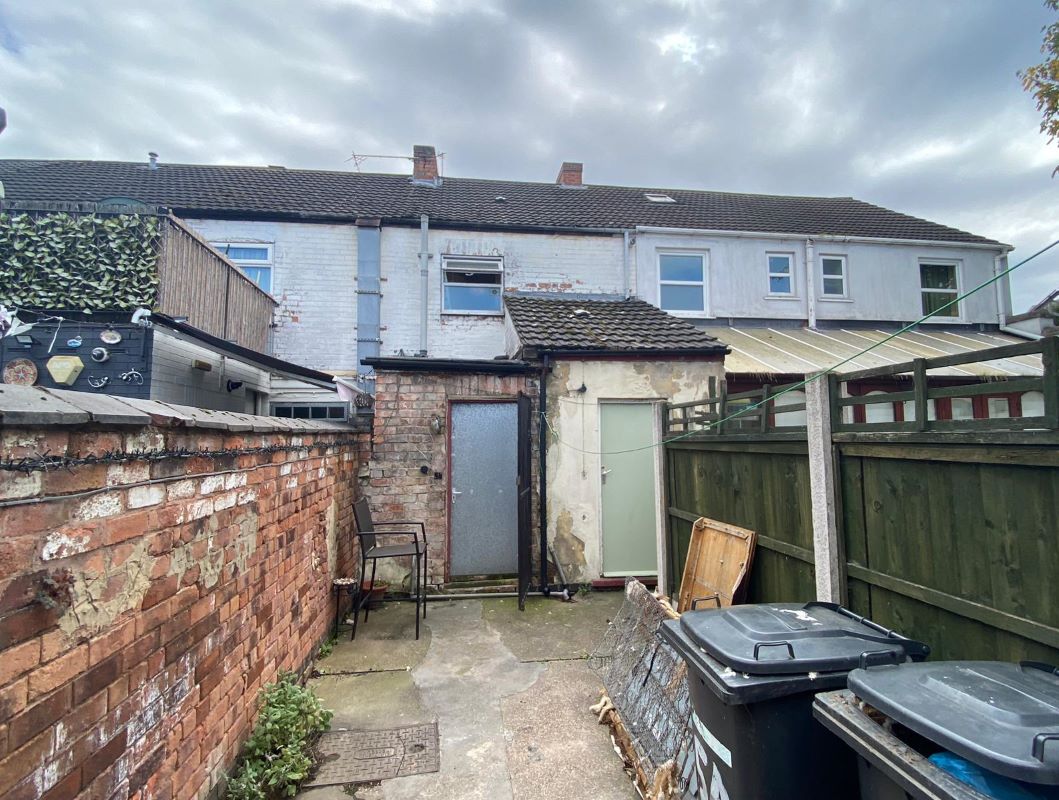 5 & 5A Station Road, Long Eaton, Nottingham, NG10 2DF