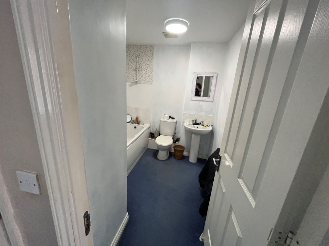 16 Palmerston Road, Ilkeston, Derbyshire, DE7 5BW