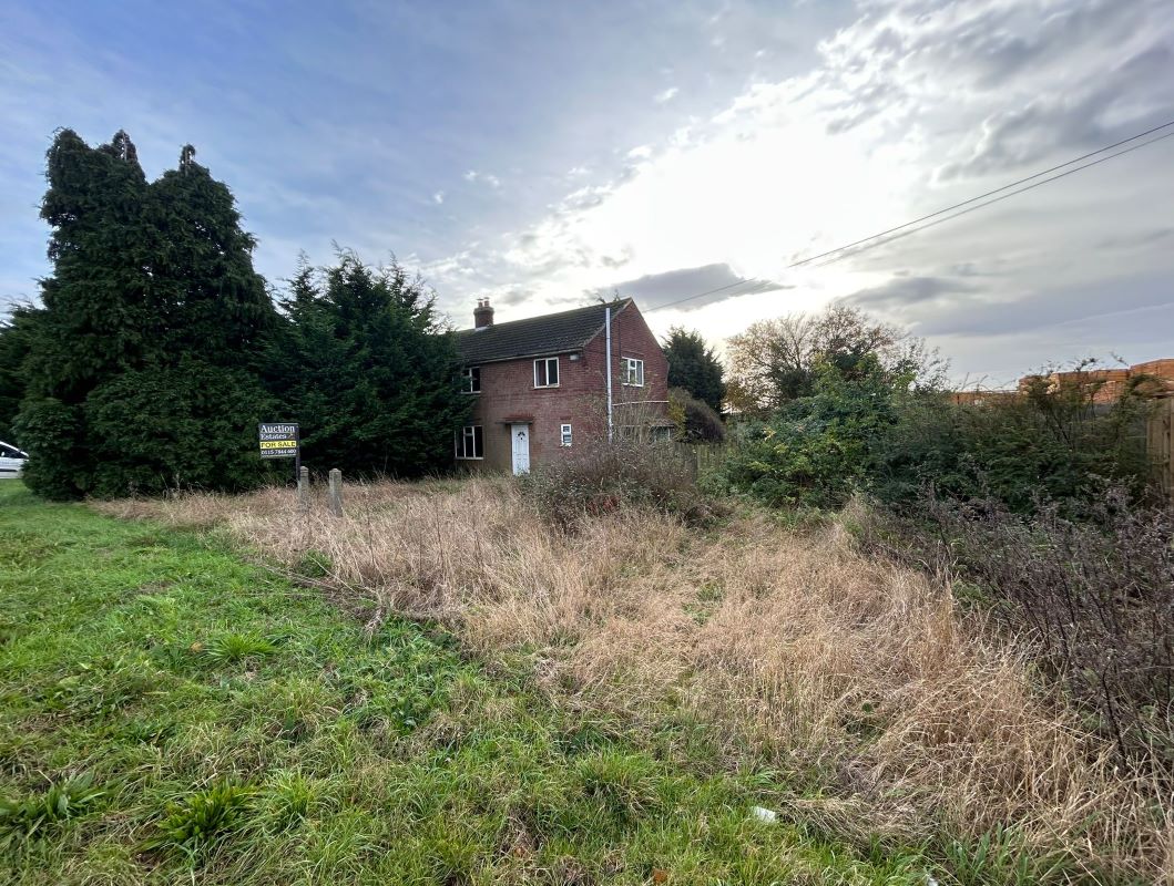 Pair of Cottages, 2 Brigg Road, Scotter, Gainsborough, DN21 3HU