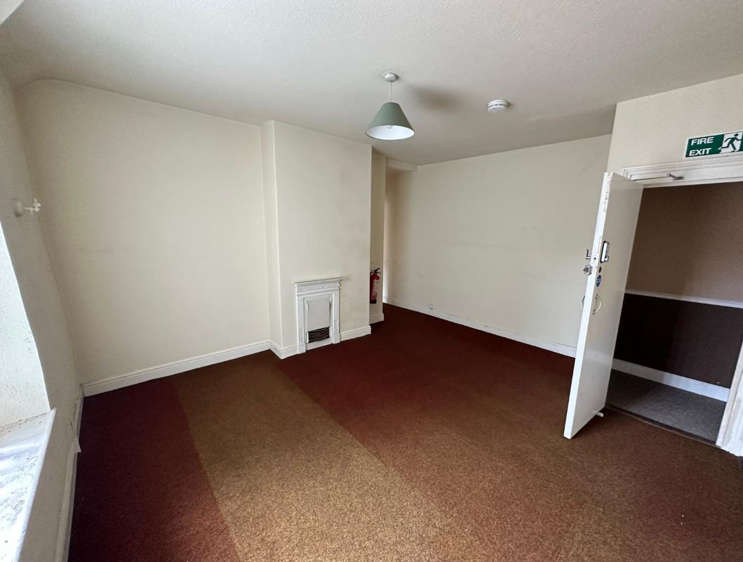 17-19 High Street, Mansfield Woodhouse, Nottinghamshire, NG19 8AN
