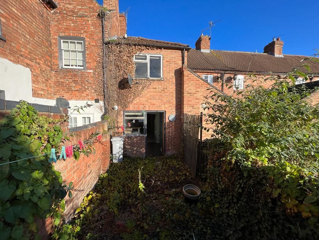 2 Parliament Walk, Newark, Nottinghamshire, NG24 4WB