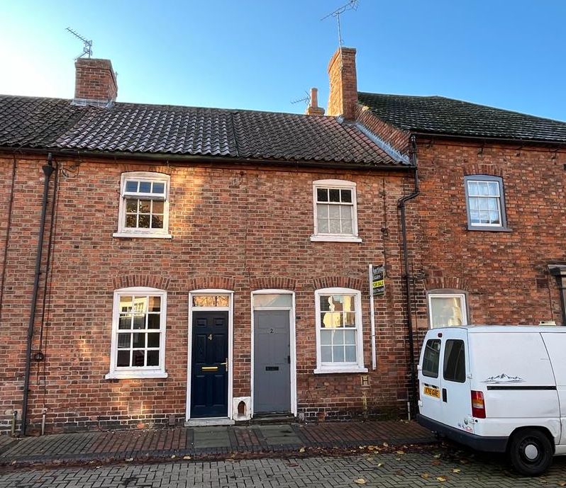 2 Parliament Walk, Newark, Nottinghamshire, NG24 4WB
