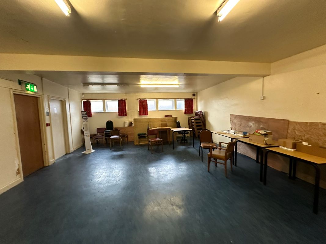 Lot Holmewood Miners Social Club, Heath Road, Holmewood, Chesterfield