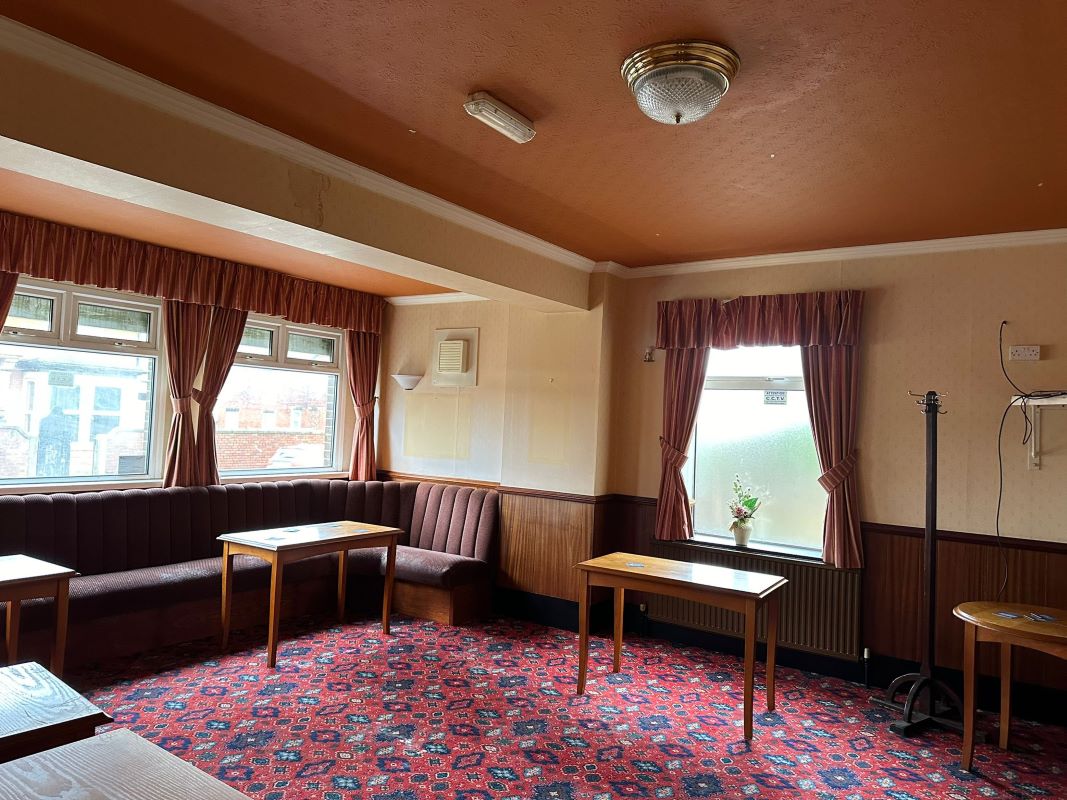 Lot Holmewood Miners Social Club, Heath Road, Holmewood, Chesterfield