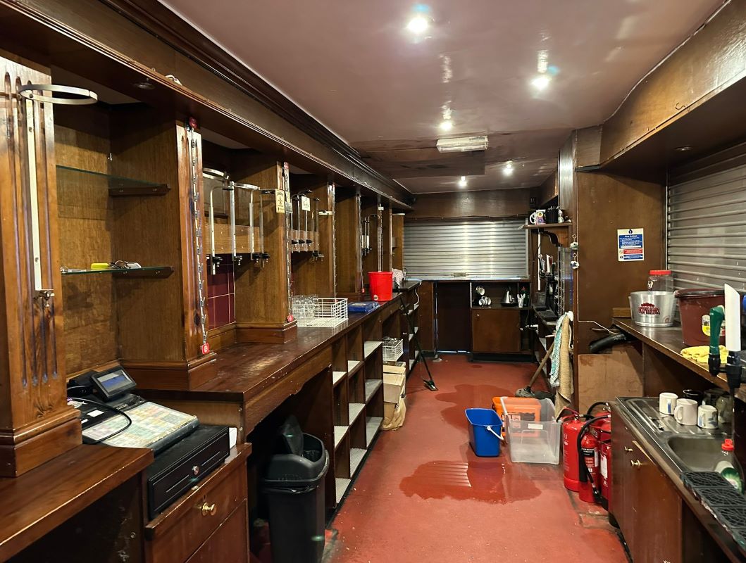 Holmewood Miners Social Club, Heath Road, Holmewood, Chesterfield, Derbyshire, S42 5RB