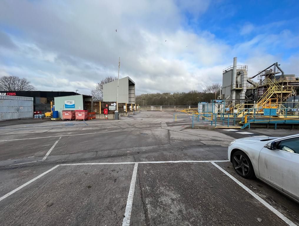 Land to the rear of 8,9 & 10 Little Tennis Street, Nottingham, NG2 4EL