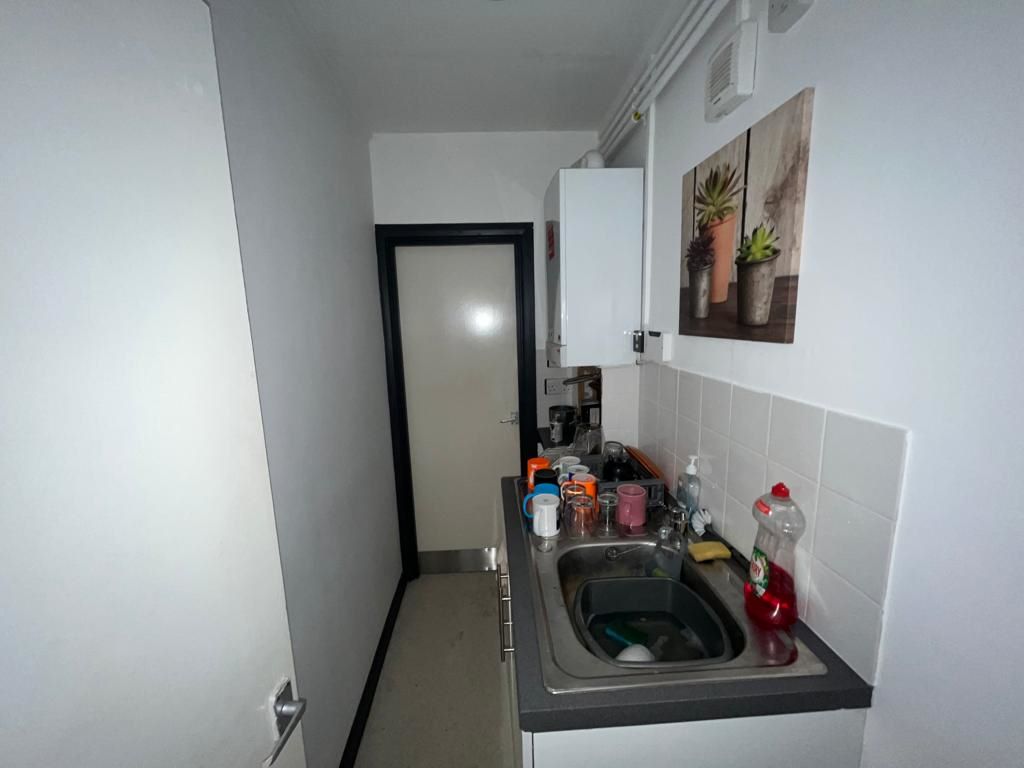 58 Carlton Road, Nottingham, NG3 2AP