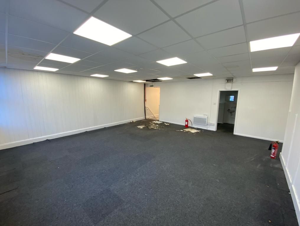 1D Oxford Street, Ripley, Derbyshire, DE5 3AG