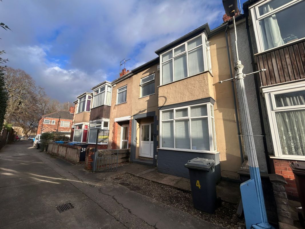 4 The Newlands, Hull, North Humberside, HU5 2DQ