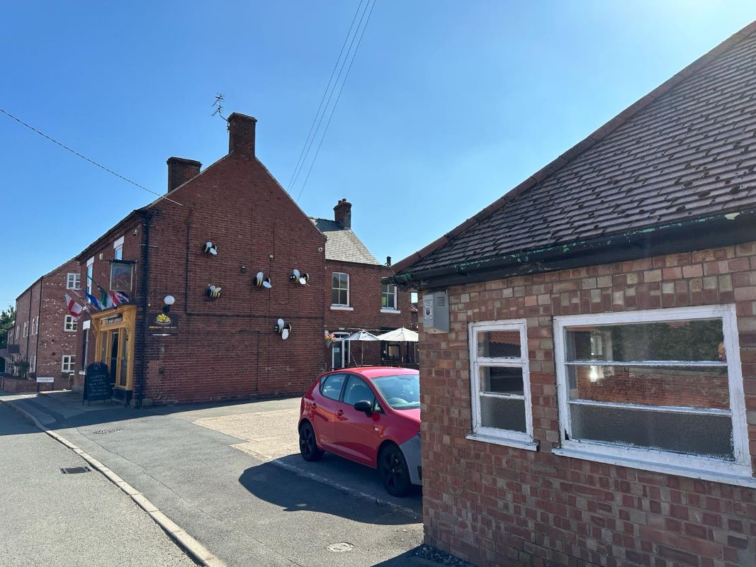 Robin Hood Site, Main Street, Laneham, Nottinghamshire, DN22 0NA