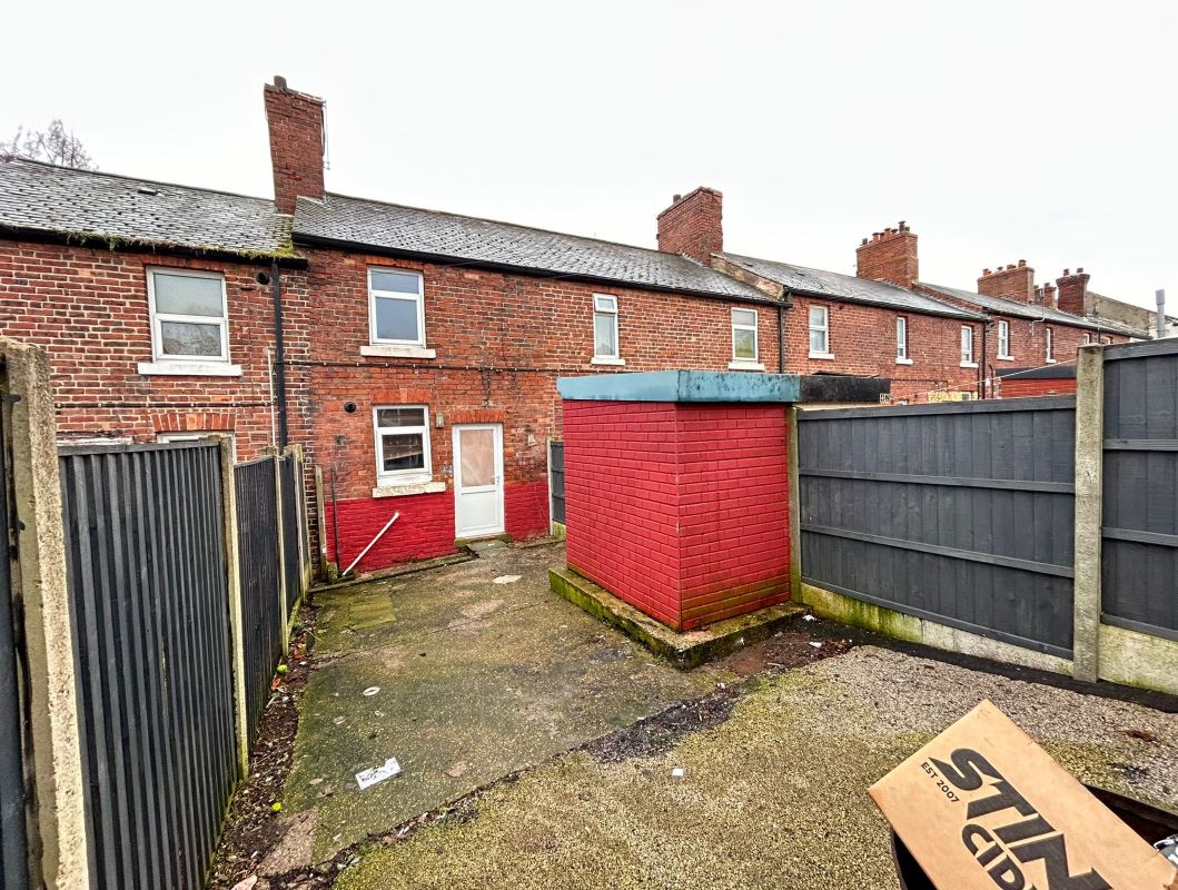 Lot 41 Tilford Road, Newstead Village, Nottingham, NG15 0BU Auction
