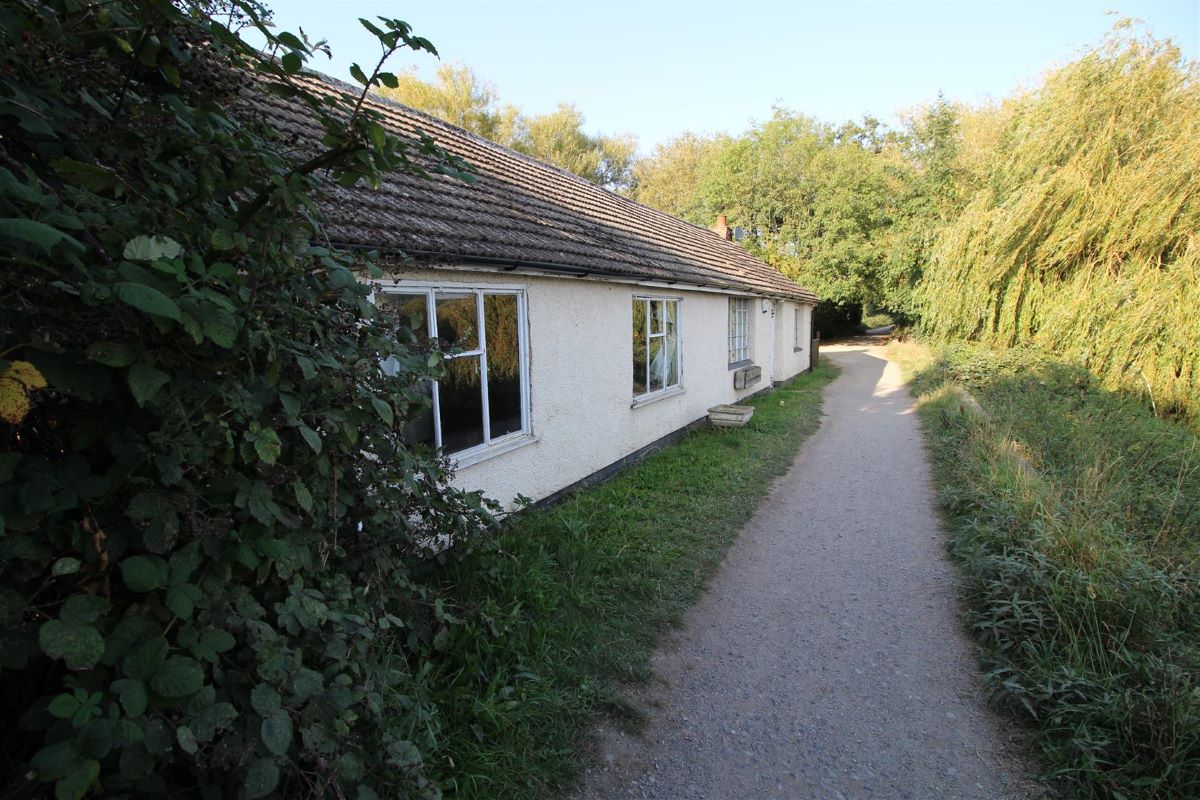 The Cottage, Barton Lane, Attenborough, Nottingham, NG9 6DY