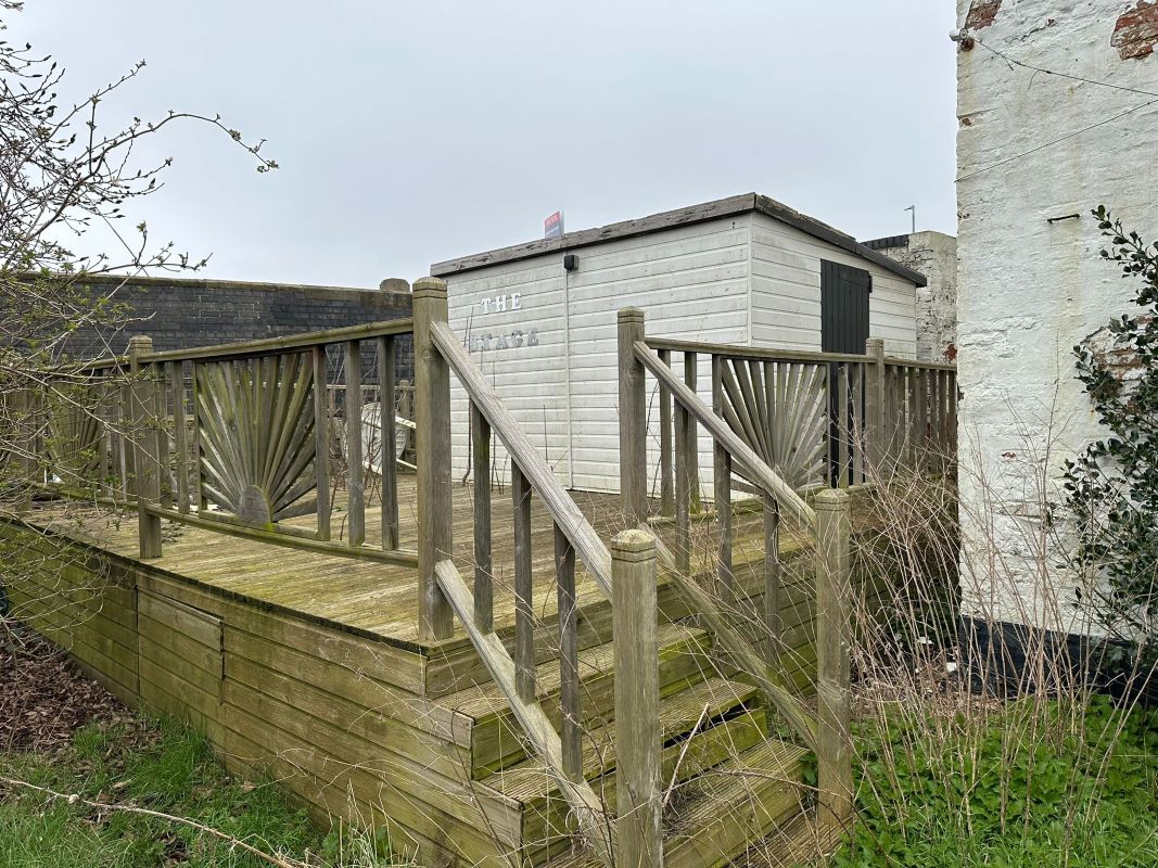 Lock House, Lock Row, Torksey, Lincoln, LN1 2EH