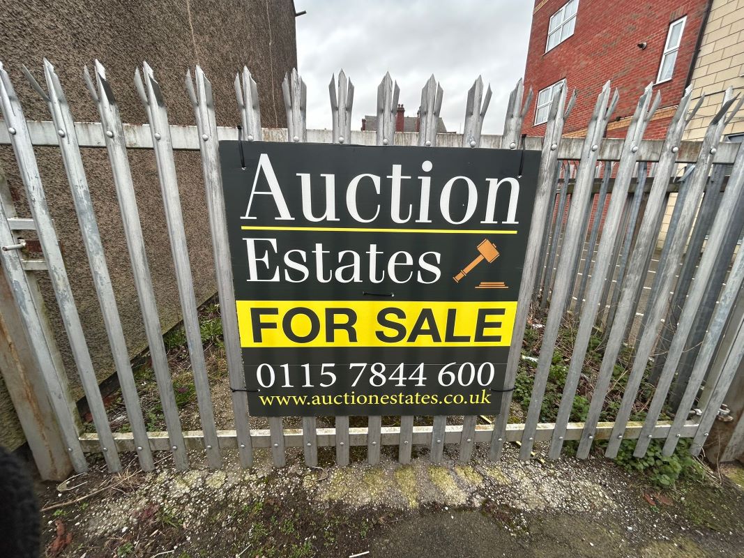 Commercial Yard on, Crossley Street, Ripley, Derbyshire, DE5 3EE