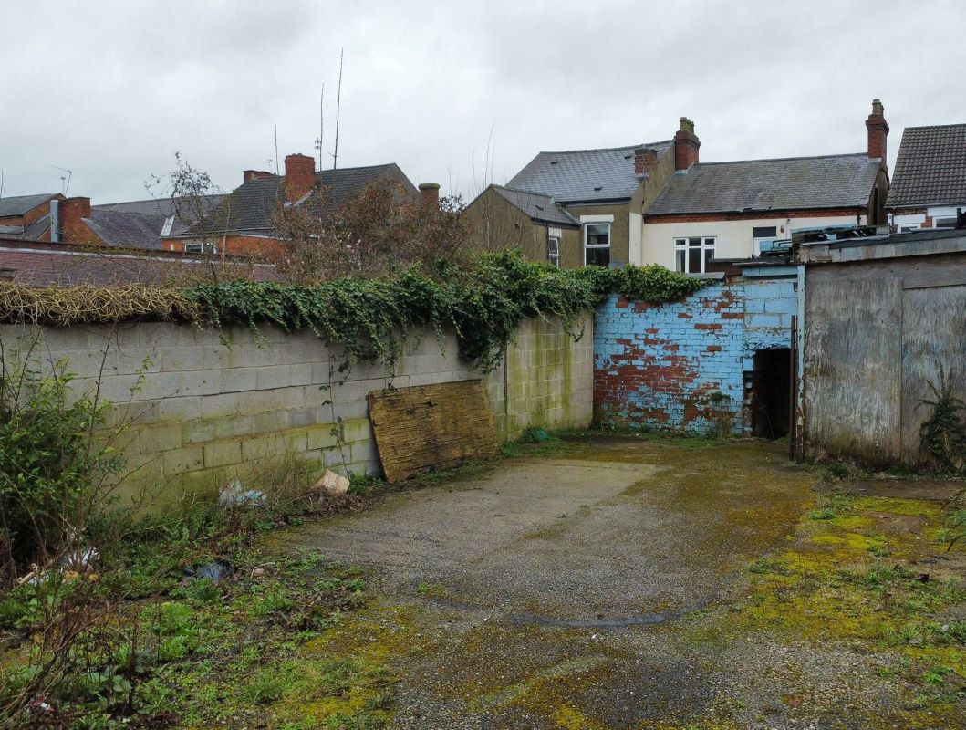 Lot Commercial Yard on, Crossley Street, Ripley, Derbyshire, DE5 3EE