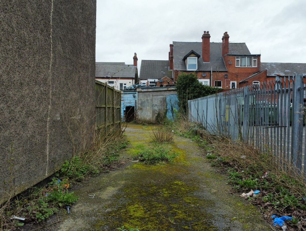 Commercial Yard on, Crossley Street, Ripley, Derbyshire, DE5 3EE