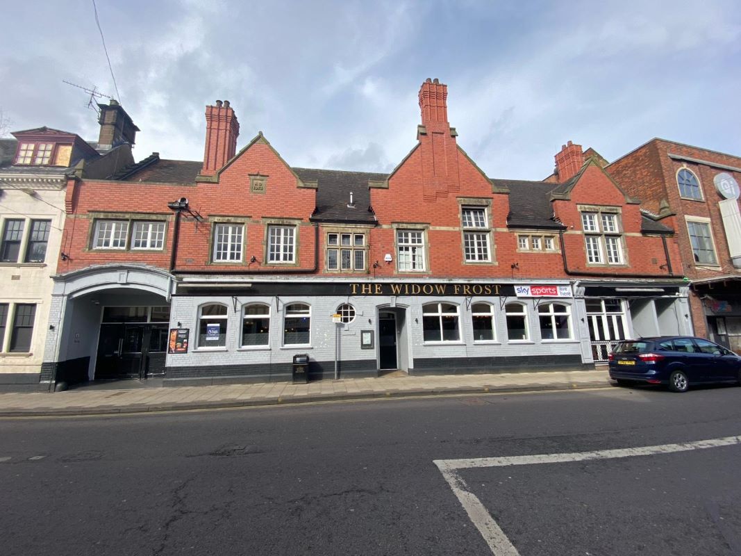 Widow Frost Public House, 41 Leeming Street, Mansfield, NG18 1NB