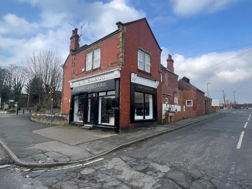 38 Elmton Road, Creswell, Worksop, Nottinghamshire, S80 4JD