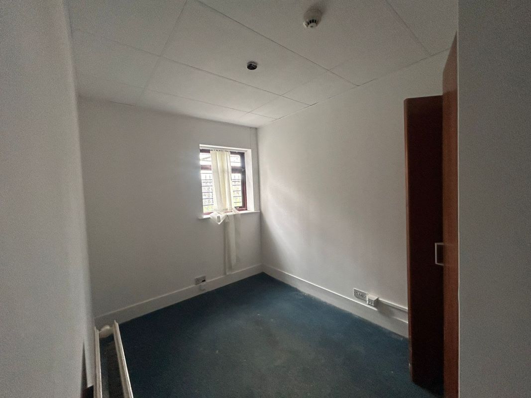 Former Veterinary Hospital, Dunkirk Road, Nottingham, NG7 2PH