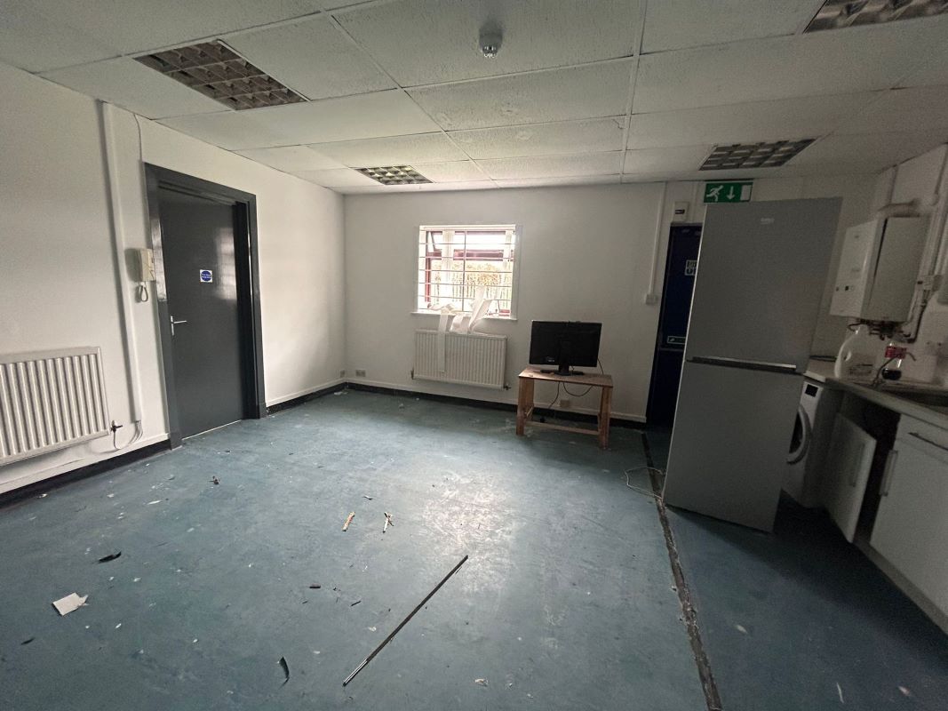 Former Veterinary Hospital, Dunkirk Road, Nottingham, NG7 2PH