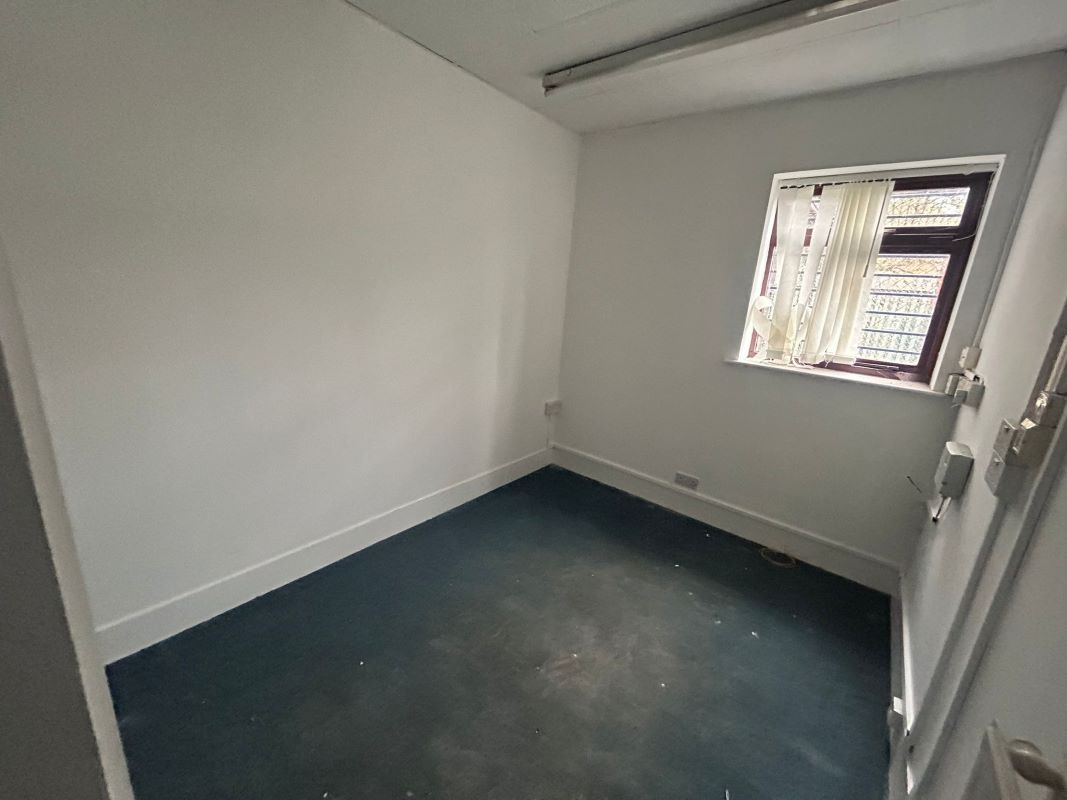 Former Veterinary Hospital, Dunkirk Road, Nottingham, NG7 2PH