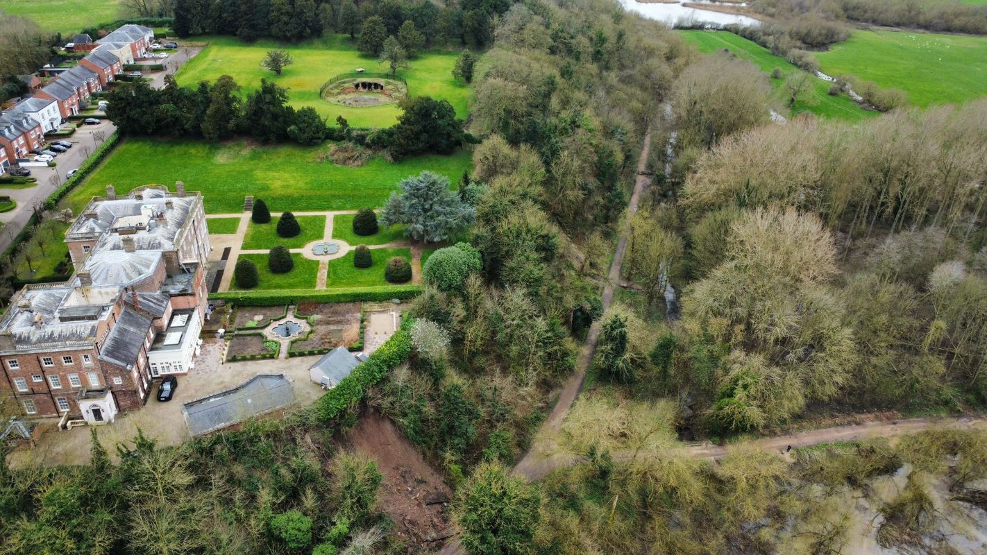 Land bordering Clifton Hall, Clifton Hall Drive, Clifton Village, Nottingham, NG11 8NJ