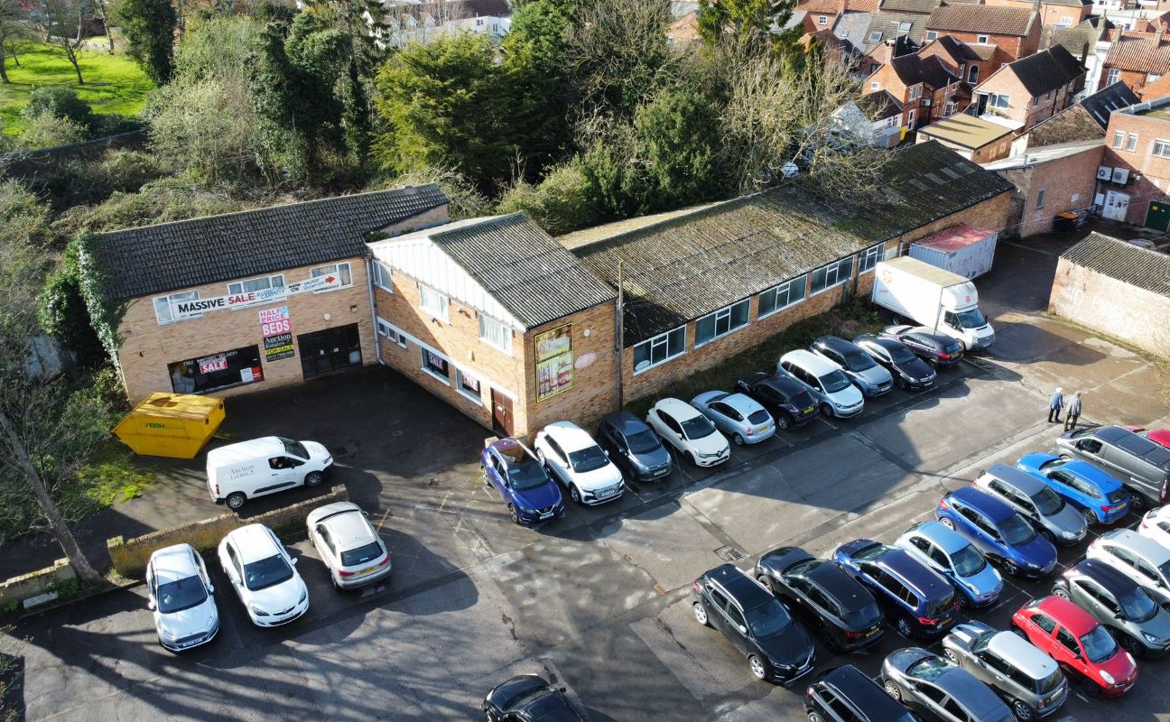 Furniture Showroom, South Street, Bourne, Lincolnshire, PE10 9LY