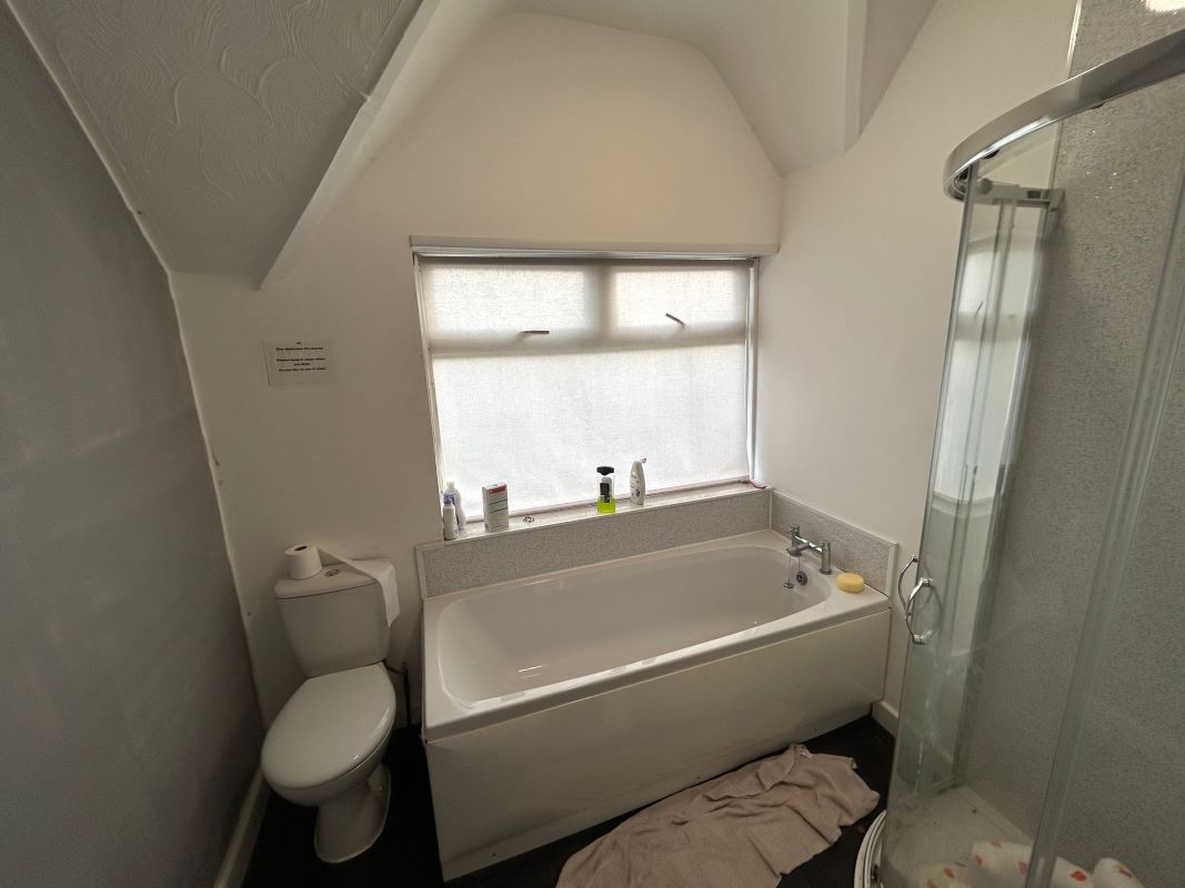 148 The Crescent, Woodlands, Doncaster, South Yorkshire, DN6 7NL