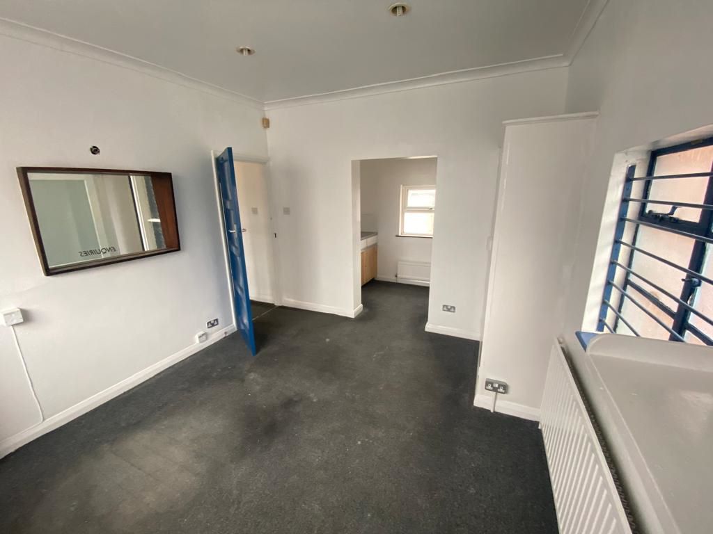 668 Woodborough Road, Nottingham, NG3 5FS