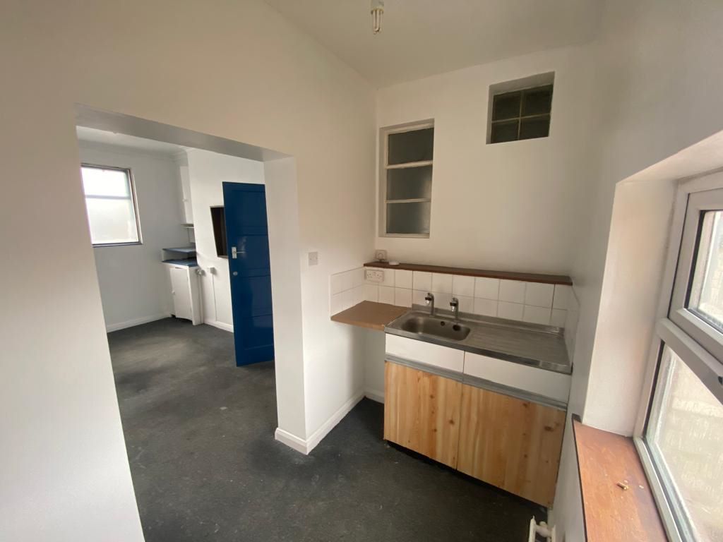 668 Woodborough Road, Nottingham, NG3 5FS