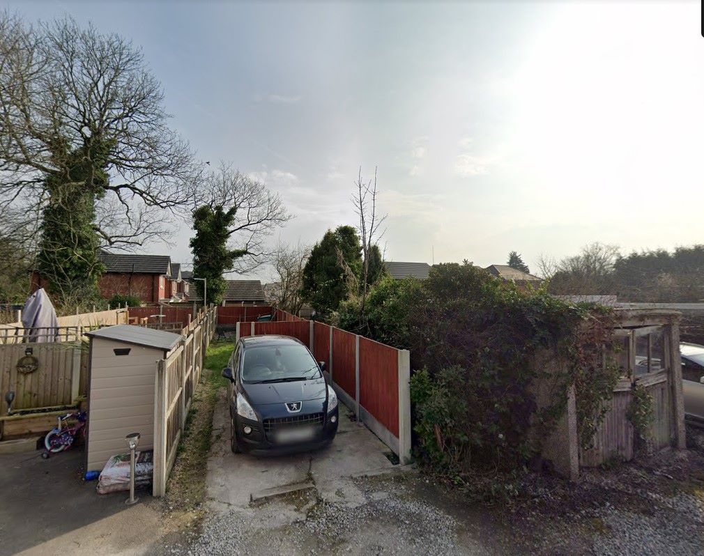 Land and Garages to the rear of 417 to 439 Wargrave Road, Newton-le-Willows, Merseyside, WA12 8RS