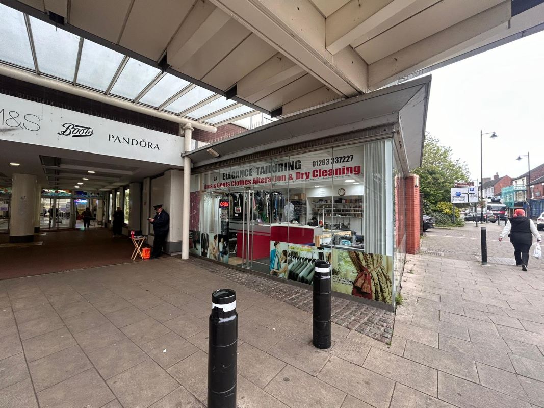 2A Dame Paulet Walk, Burton-on-Trent, Staffordshire, DE14 1DQ