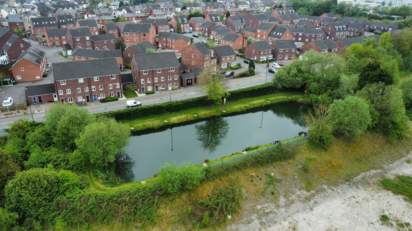 Lake & Land off Furnace Hill Road, Clay Cross, Chesterfield, Derbyshire, S45 9TN