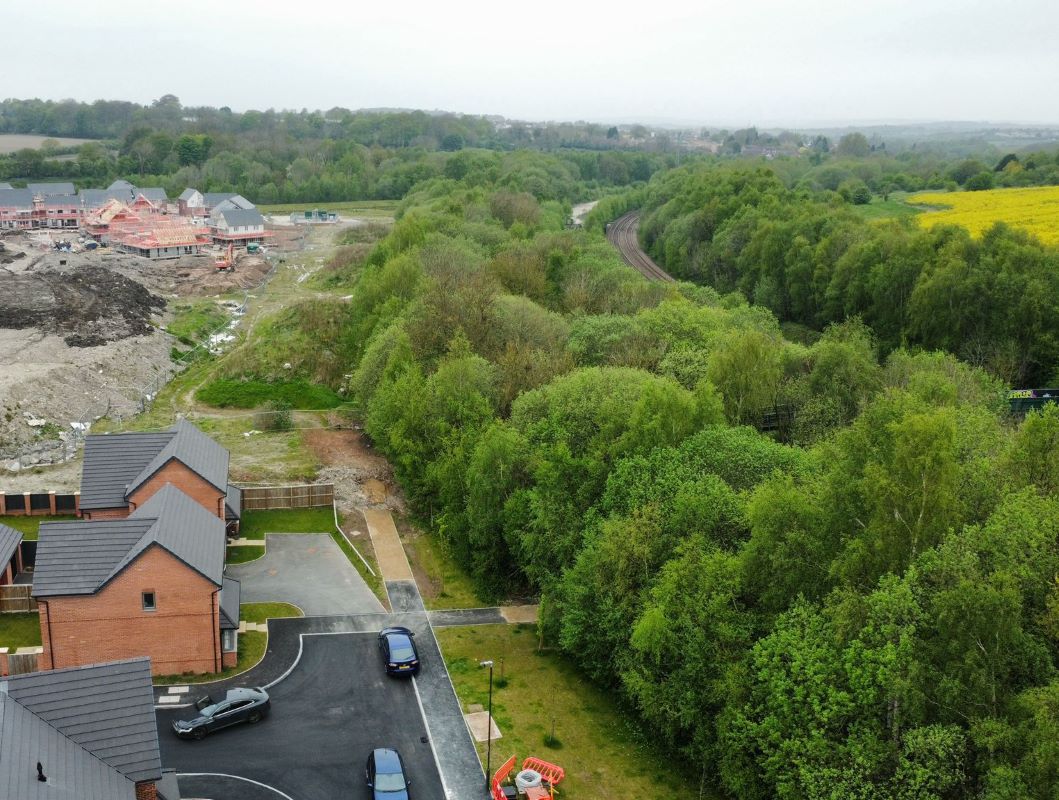 4.5 acres of Land adjacent to Henderson Close, Clay Cross, Chesterfield, Derbyshire, S45 9RQ