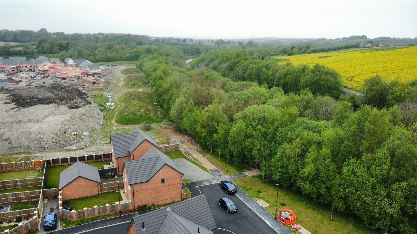 4.5 acres of Land adjacent to Henderson Close, Clay Cross, Chesterfield, Derbyshire, S45 9RQ