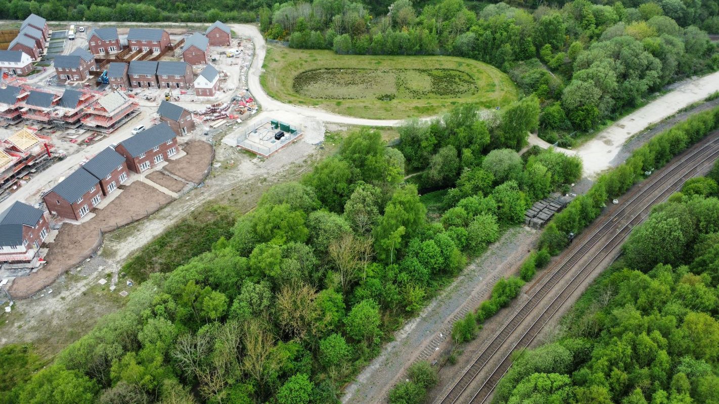 4.5 acres of Land adjacent to Henderson Close, Clay Cross, Chesterfield, Derbyshire, S45 9RQ