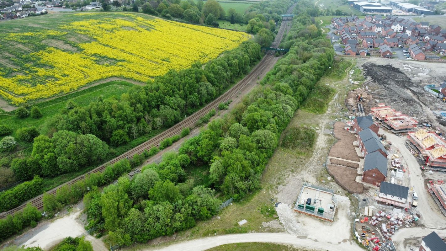 4.5 acres of Land adjacent to Henderson Close, Clay Cross, Chesterfield, Derbyshire, S45 9RQ