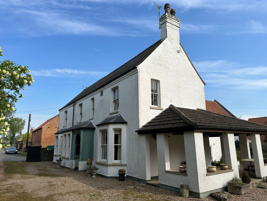 Barnby Grange, Back Lane, Barnby in the Willows, Newark, Nottinghamshire, NG24 2SD