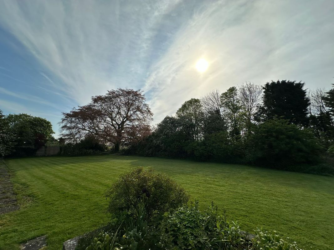 Barnby Grange, Back Lane, Barnby in the Willows, Newark, Nottinghamshire, NG24 2SD