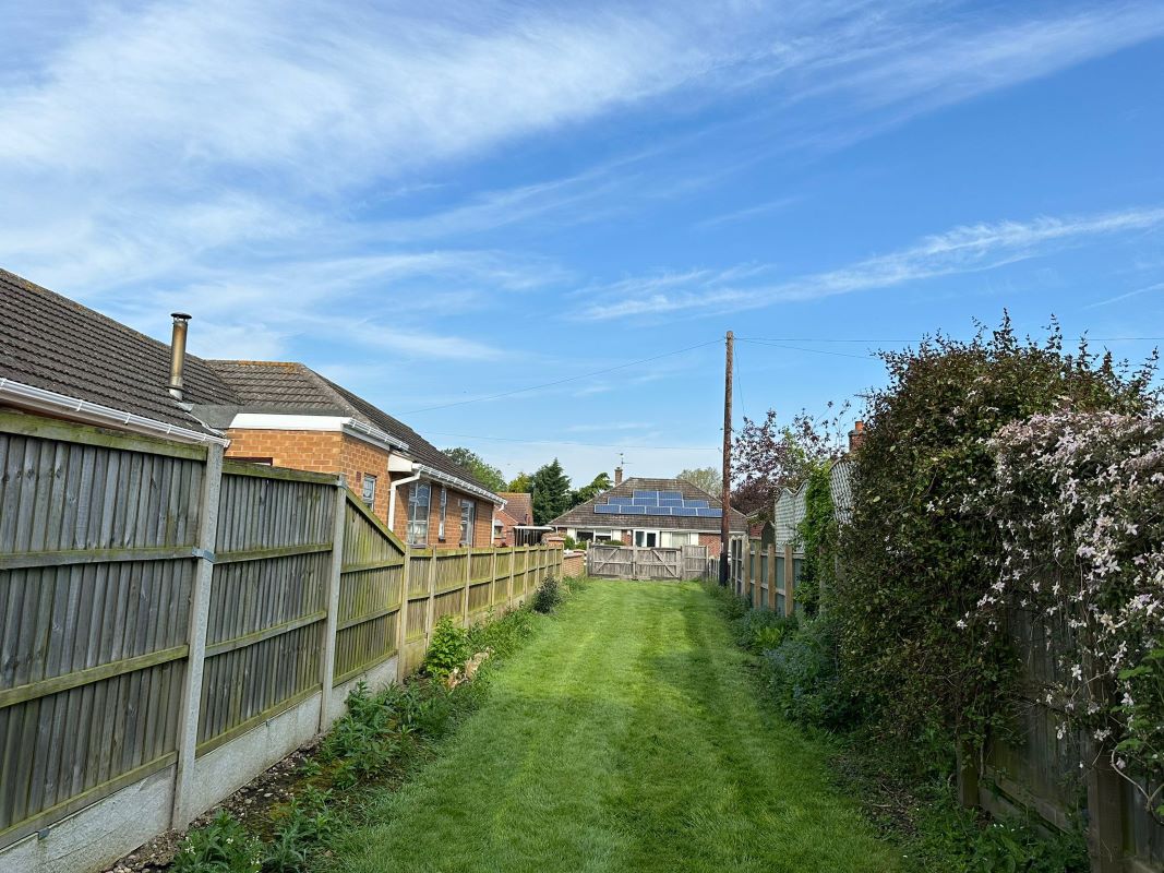 Barnby Grange, Back Lane, Barnby in the Willows, Newark, Nottinghamshire, NG24 2SD