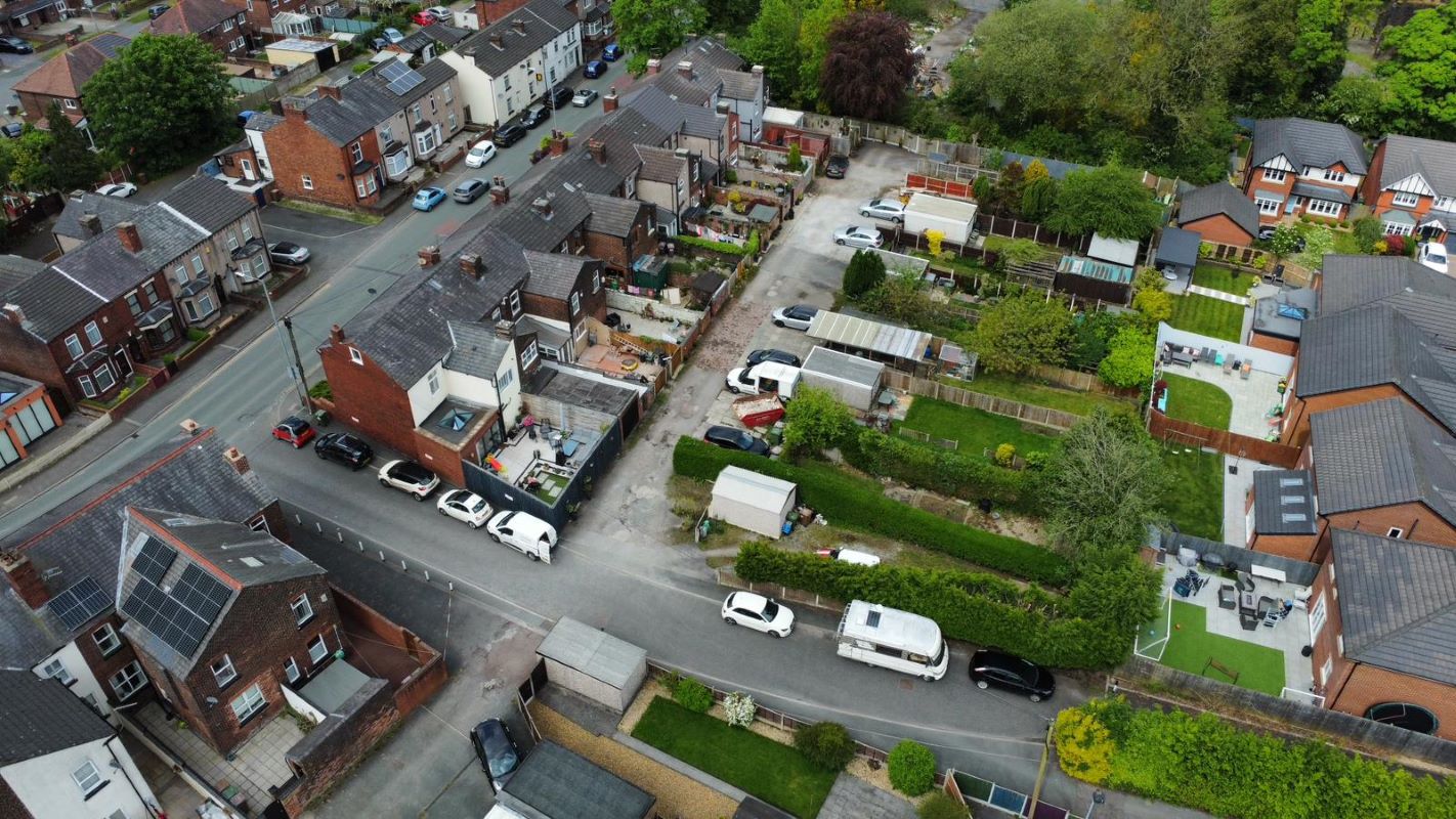 Land and Garages to the rear of 417 to 439 Wargrave Road, Newton-le-Willows, Merseyside, WA12 8RS