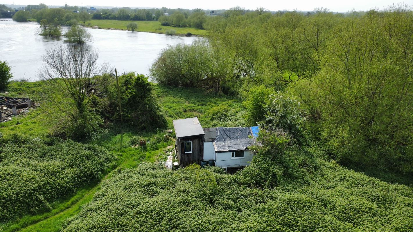 0.75 acres of Land off Tamworth Road, Sawley, Derbyshire, NG10 3AU