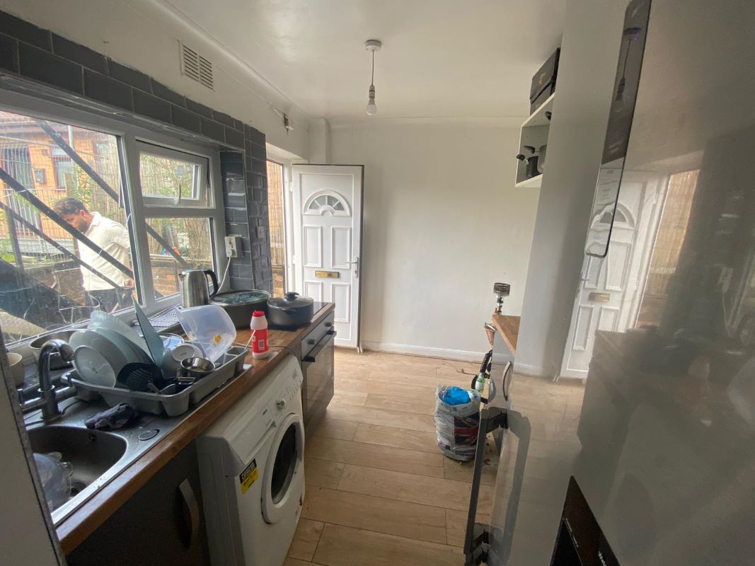 36 Station Street, Mansfield Woodhouse, Nottinghamshire, NG19 8AB